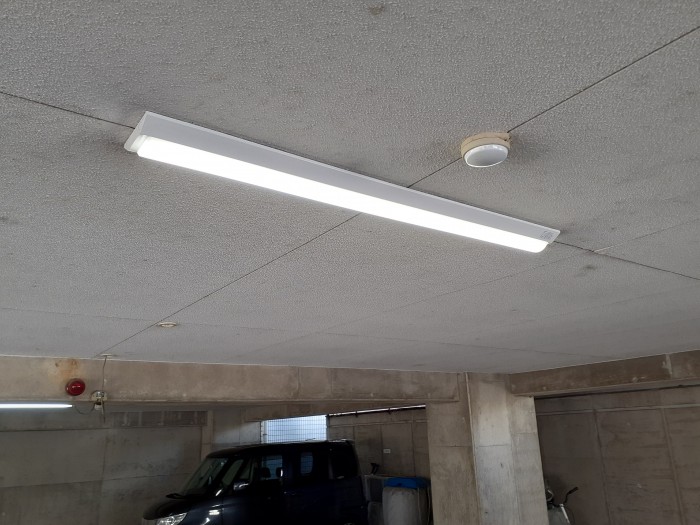 小倉南区　某所駐車場　照明器具取替工事のサムネイル